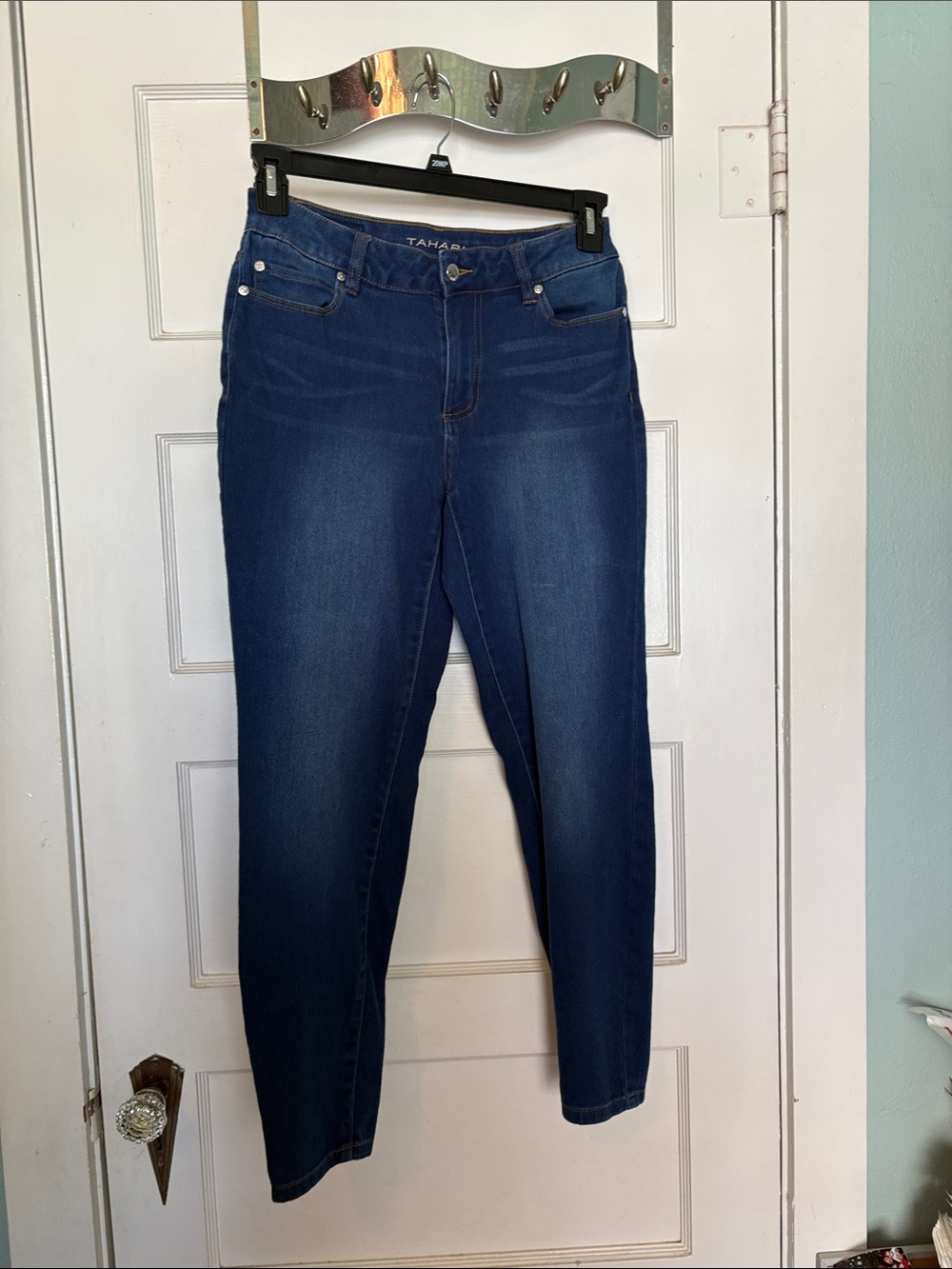 Tahari Indigo Skinny Jeans for Women Size 4/27